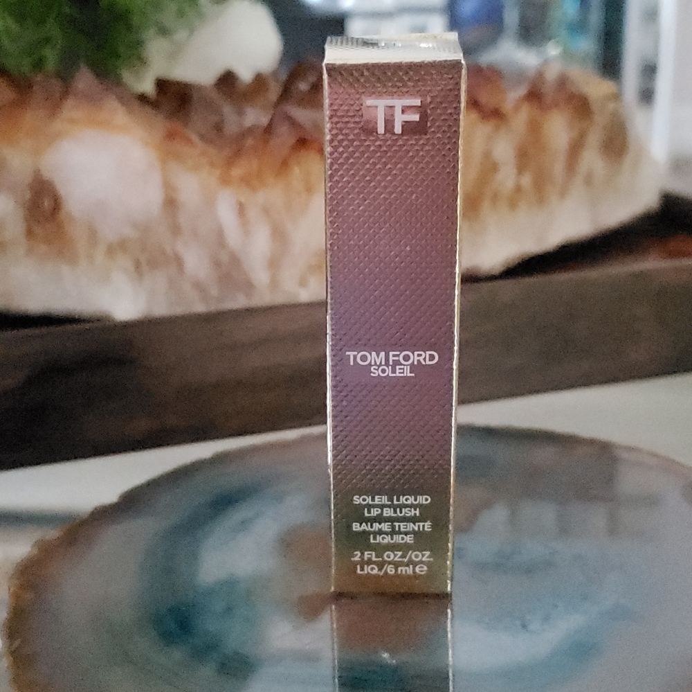 New, In Box•TOM FORD Soleil Liquid Lip Blush. Limited Edition 0.2 oz / 6ml - Picture 2 of 6